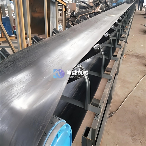 皮帶輸送機(jī) 皮帶輸送機(jī)